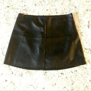Vinyl skirt